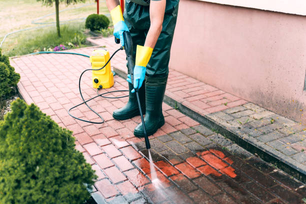 Best Garage Pressure Washing  in Germantown, IL